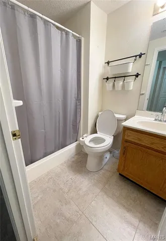 $2,100 | 335 Moultrie Lane, O'Fallon, IL 62269