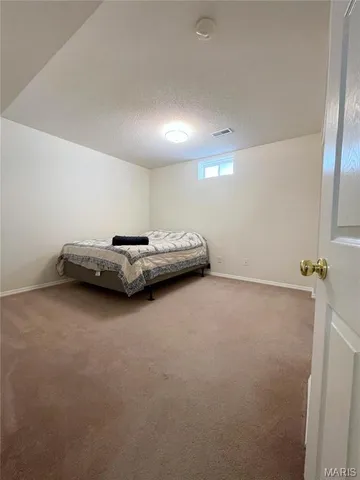 $2,100 | 335 Moultrie Lane, O'Fallon, IL 62269