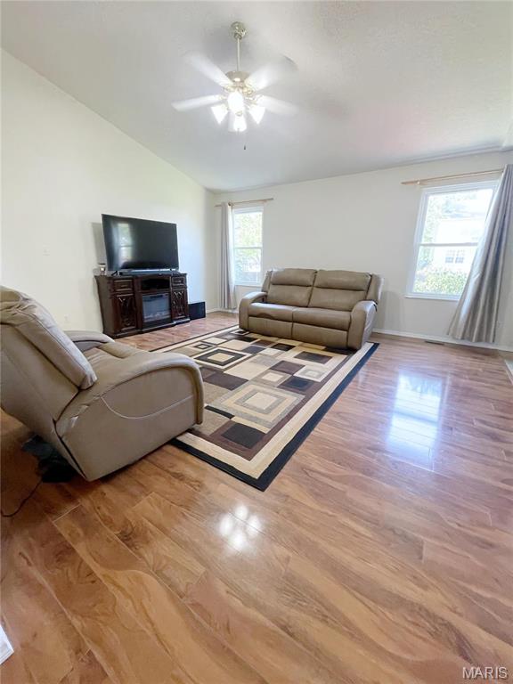 335 Moultrie Lane O'Fallon, IL 62269 - Photo 8 of 25