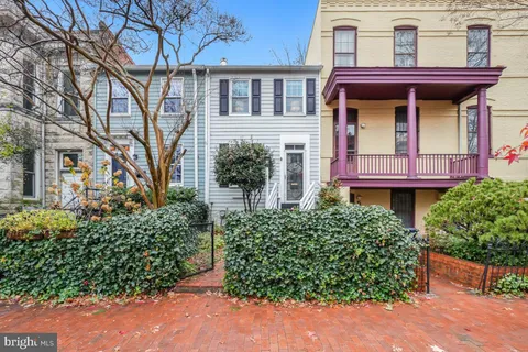 $799,000 | 505 9th Street Southeast, Washington, DC 20003