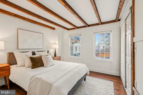 $799,000 | 505 9th Street Southeast, Washington, DC 20003