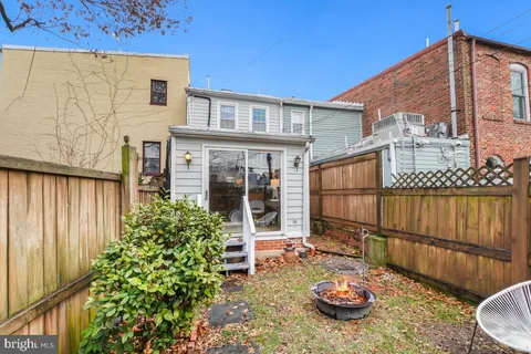 $799,000 | 505 9th Street Southeast, Washington, DC 20003