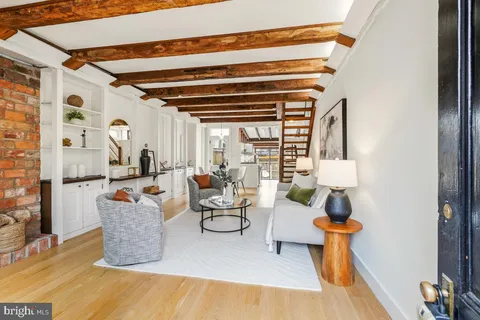 $799,000 | 505 9th Street Southeast, Washington, DC 20003