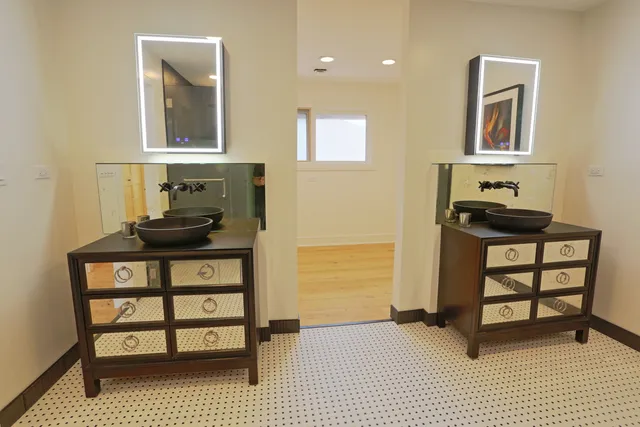 $750,000 | 1719 Wildberry Drive, Unit B, Glenview, IL 60025