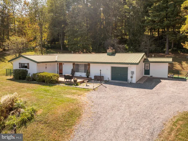 $339,000 | 697 Monte Vista Road, Oakland, MD 21550