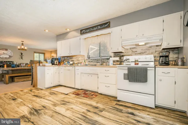 $339,000 | 697 Monte Vista Road, Oakland, MD 21550