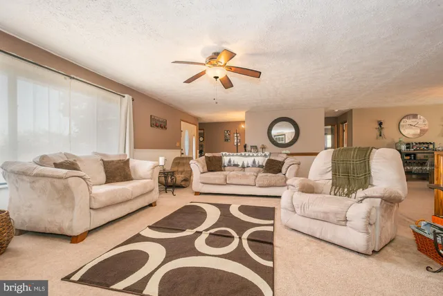 $339,000 | 697 Monte Vista Road, Oakland, MD 21550