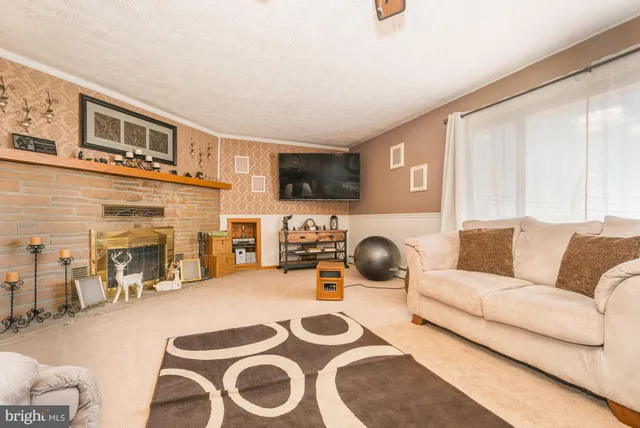 $339,000 | 697 Monte Vista Road, Oakland, MD 21550