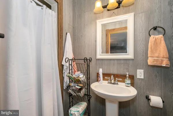 $339,000 | 697 Monte Vista Road, Oakland, MD 21550
