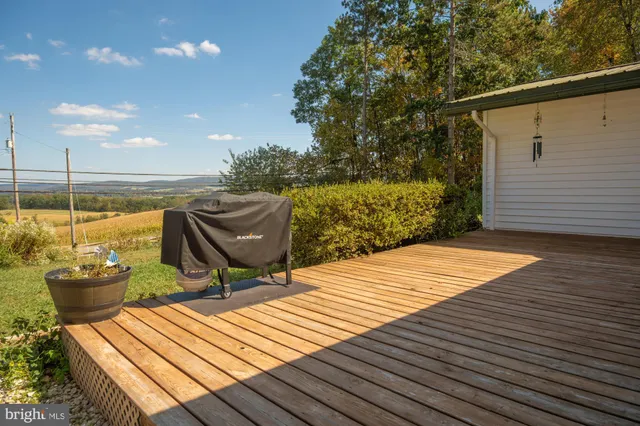 $339,000 | 697 Monte Vista Road, Oakland, MD 21550