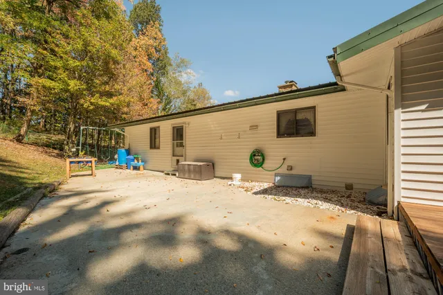 $339,000 | 697 Monte Vista Road, Oakland, MD 21550