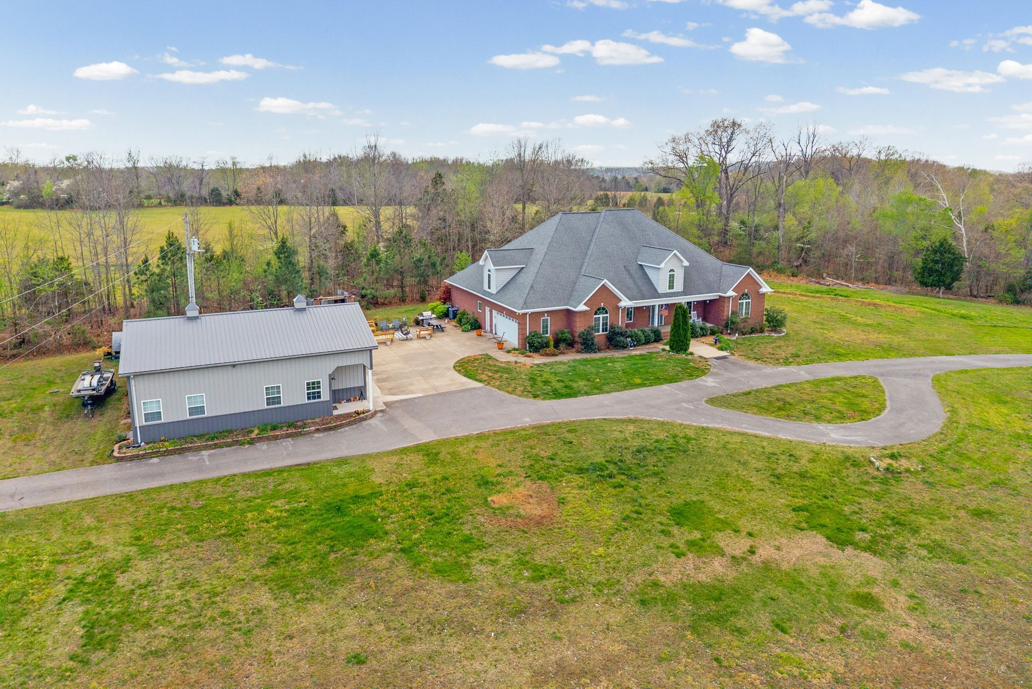 6091 Harmony Grove Road Hopkinsville, KY 42240 - Photo 3 of 76