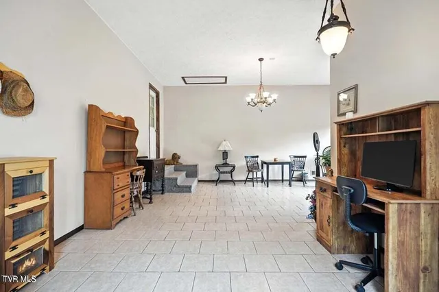 $499,900 | 1037 Swift Hollow Road, Mountain City, TN 37683