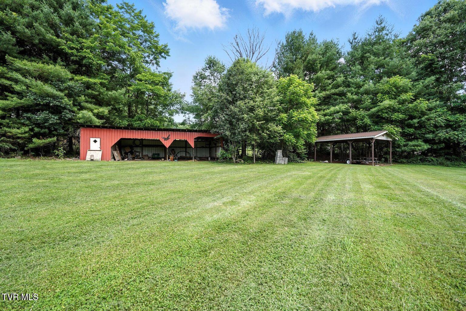 1037 Swift Hollow Road Mountain City, TN 37683 - Photo 41 of 47 multiple out buildings