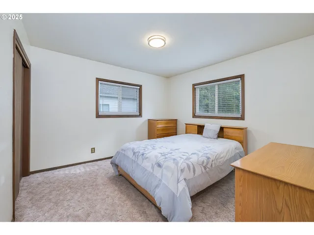 $465,000 | 11644 Northeast San Rafael Street, Portland, OR 97220