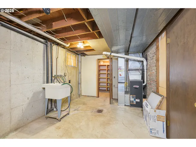 $465,000 | 11644 Northeast San Rafael Street, Portland, OR 97220