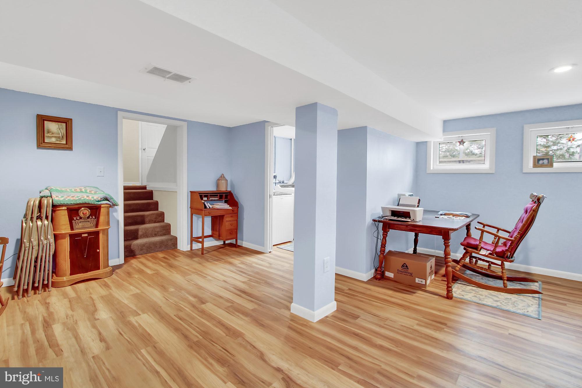 28 Sharon Road Enola, PA 17025 - Photo 19 of 27 Family Room