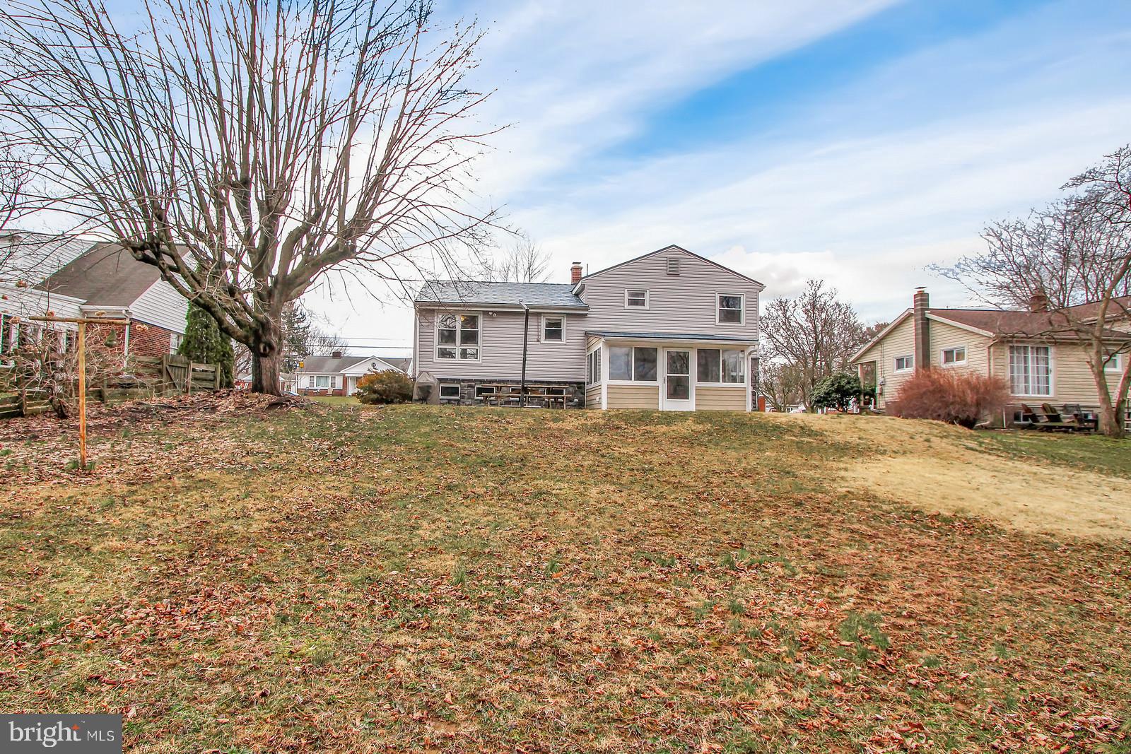 28 Sharon Road Enola, PA 17025 - Photo 25 of 27 Yard