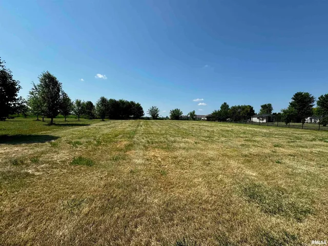 $20,500 | 1313 Grand Avenue, Macomb, IL 61455