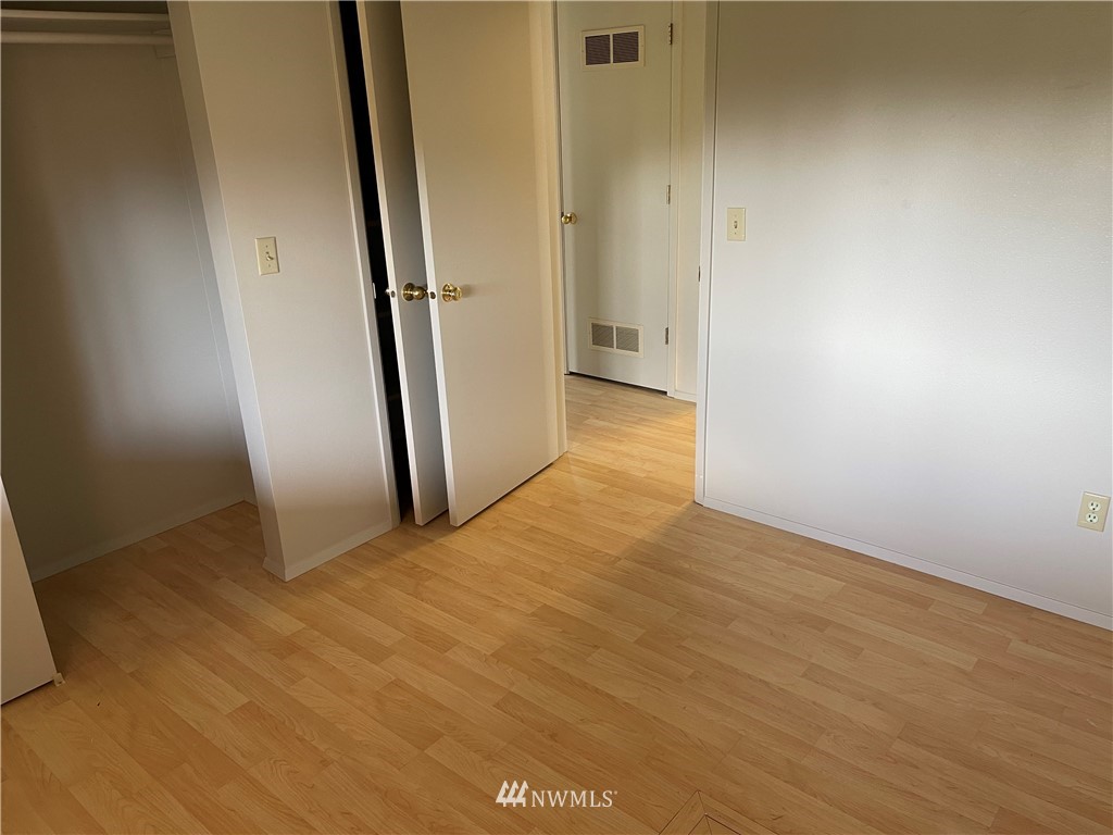 4710 Southeast Foss Road Port Orchard, WA 98366 - Photo 16 of 31 Gallery Image 16