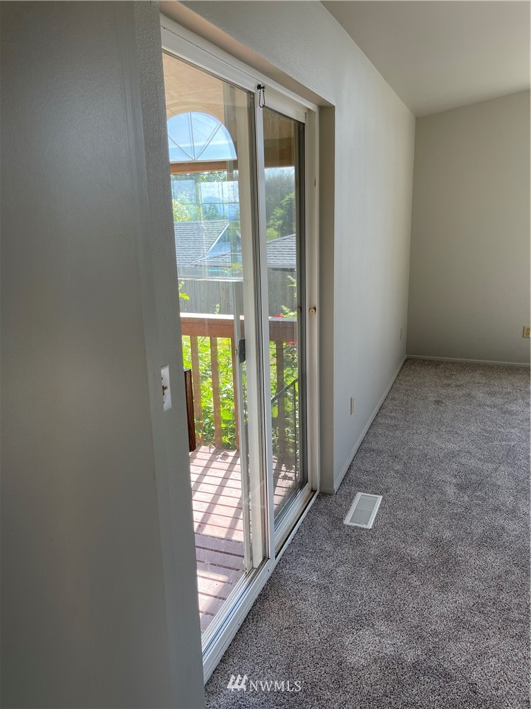 4710 Southeast Foss Road Port Orchard, WA 98366 - Photo 18 of 31 Gallery Image 18