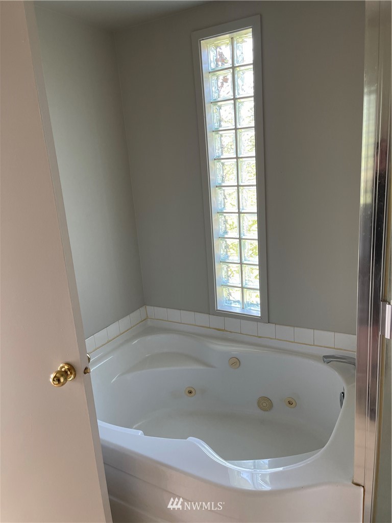 4710 Southeast Foss Road Port Orchard, WA 98366 - Photo 23 of 31 Gallery Image 23