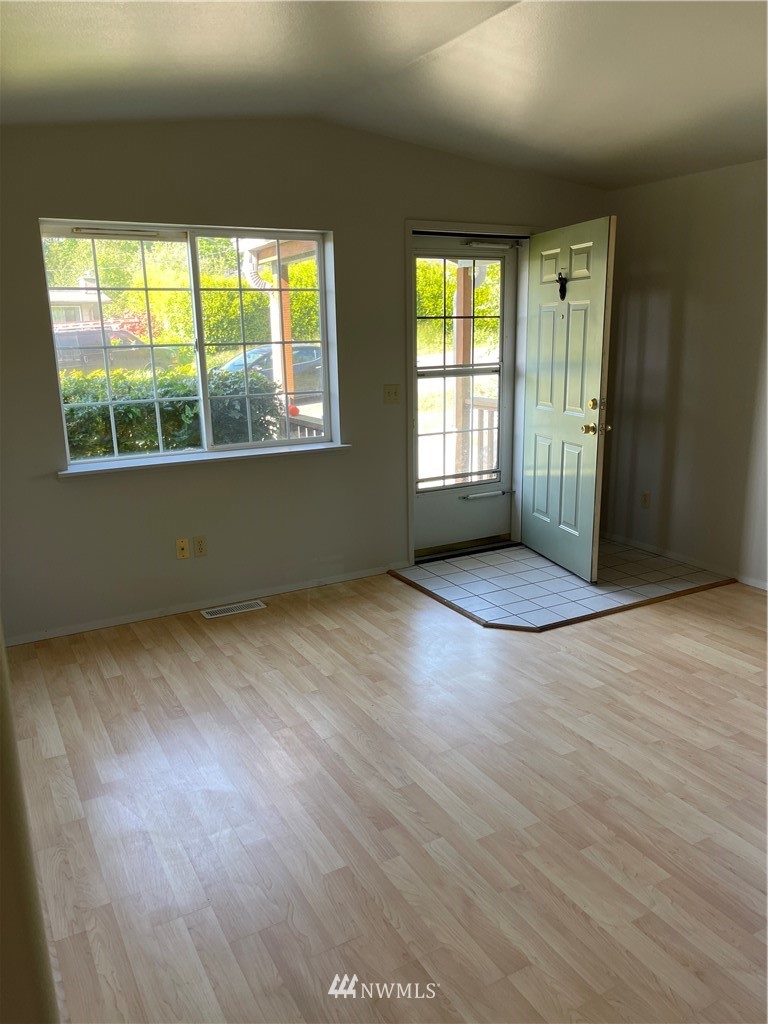 4710 Southeast Foss Road Port Orchard, WA 98366 - Photo 27 of 31 Gallery Image 27
