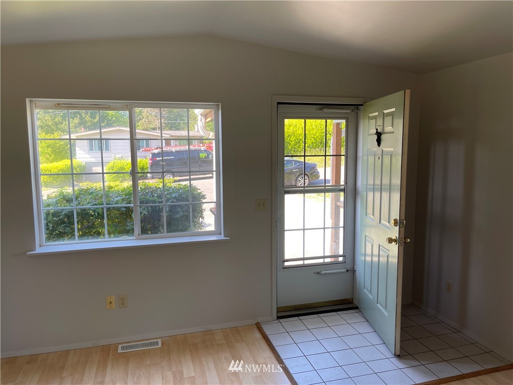 4710 Southeast Foss Road Port Orchard, WA 98366 - Photo 28 of 31 Gallery Image 28
