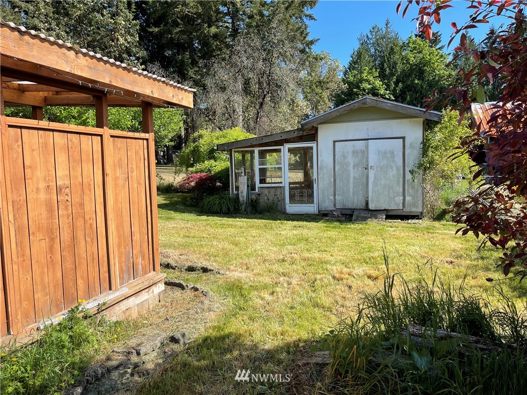4710 Southeast Foss Road Port Orchard, WA 98366 - Photo 5 of 31 Gallery Image 5