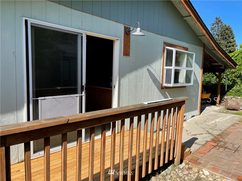 4710 Southeast Foss Road Port Orchard, WA 98366 - Photo 7 of 31 Gallery Image 7