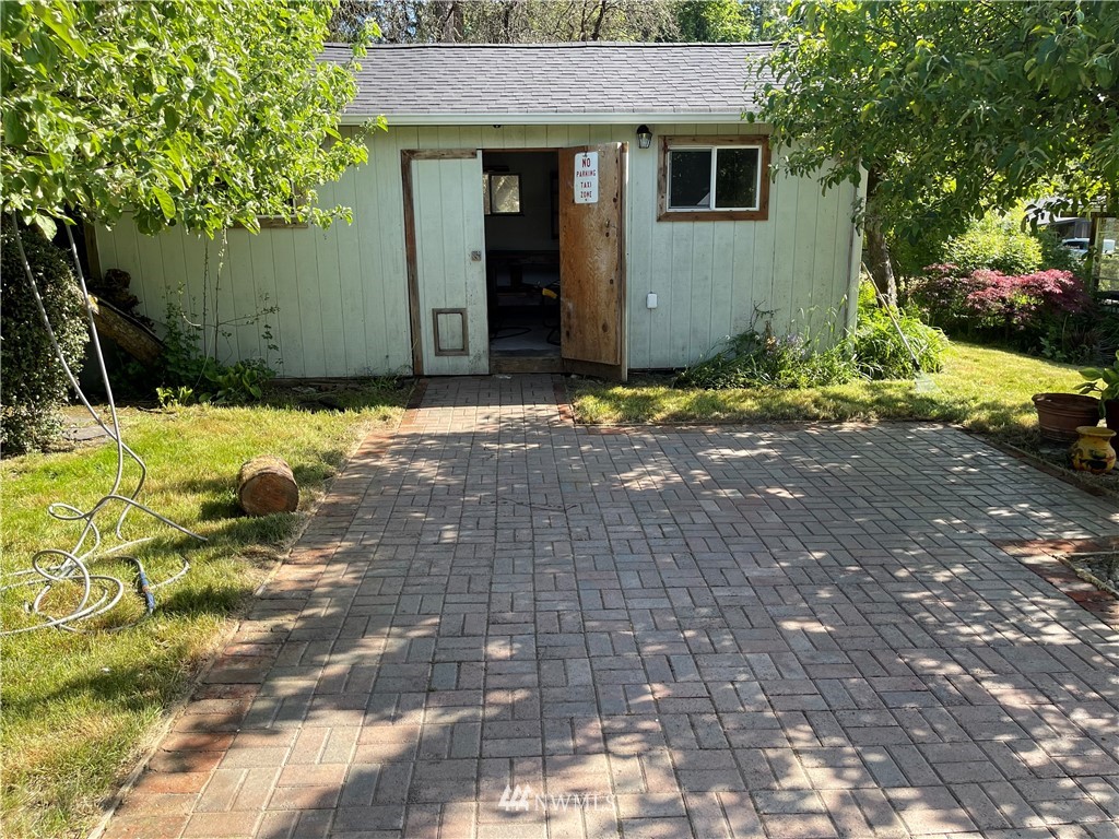 4710 Southeast Foss Road Port Orchard, WA 98366 - Photo 8 of 31 Gallery Image 8