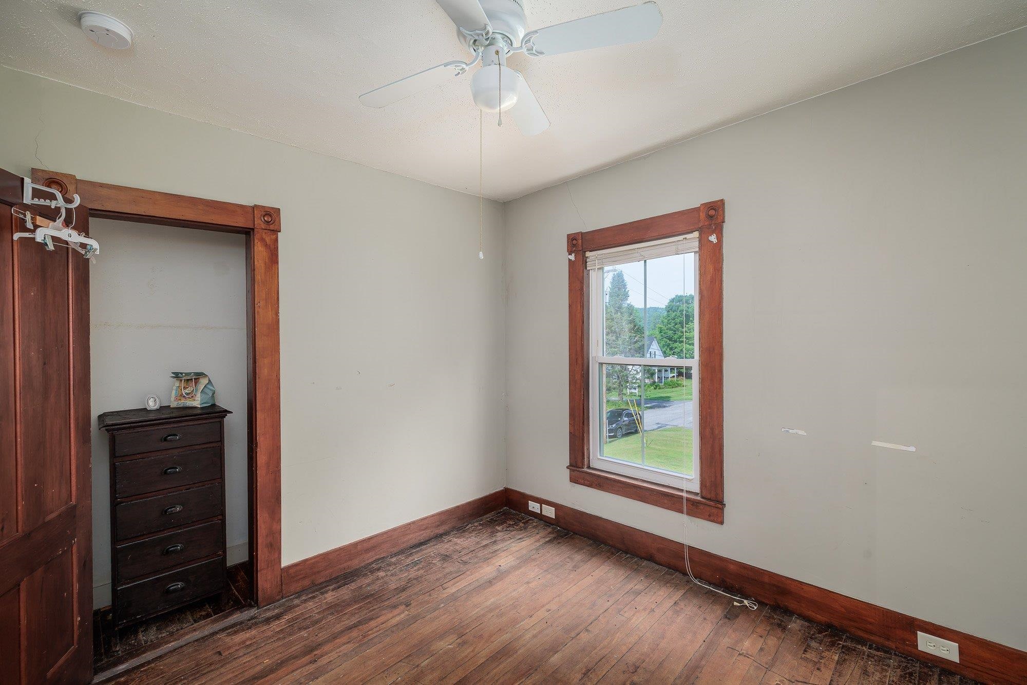 123 High Street Hardwick, VT 05843 - Photo 14 of 42