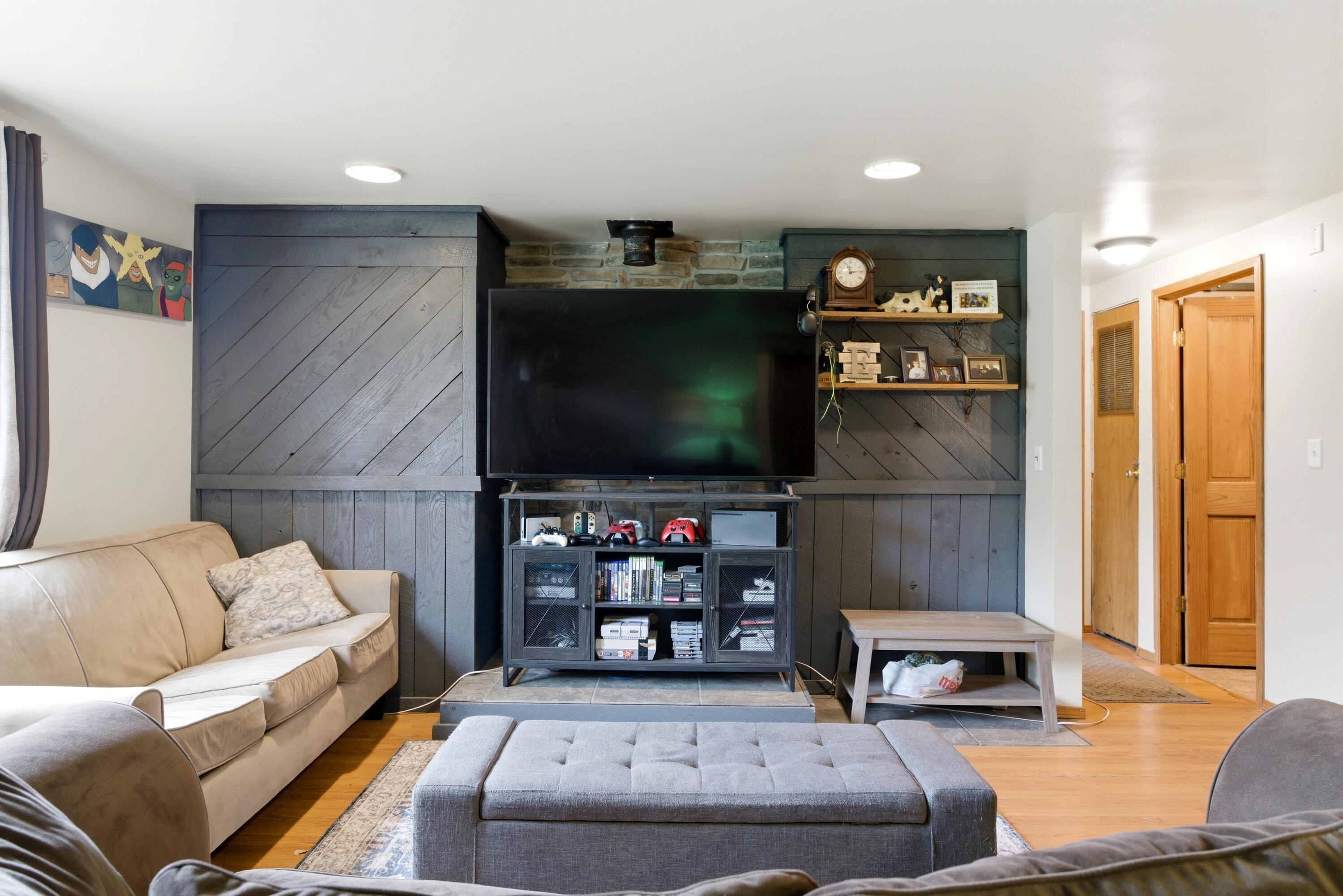 17333 North 700th Street West Hebron, IN 46341 - Photo 2 of 35 a living room with furniture and a flat screen tv