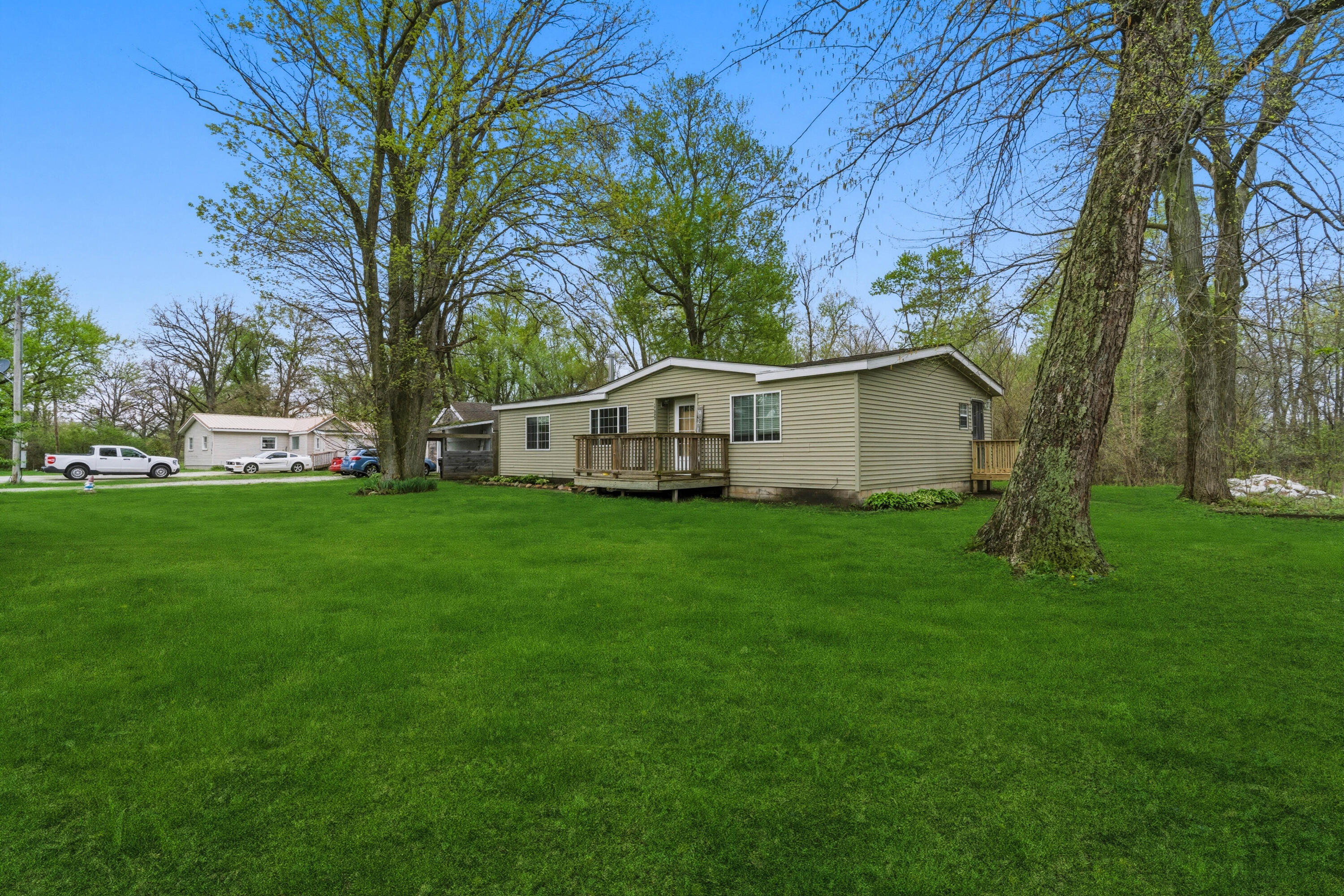 17333 North 700th Street West Hebron, IN 46341 - Photo 25 of 35 a view of a house with backyard and sitting area