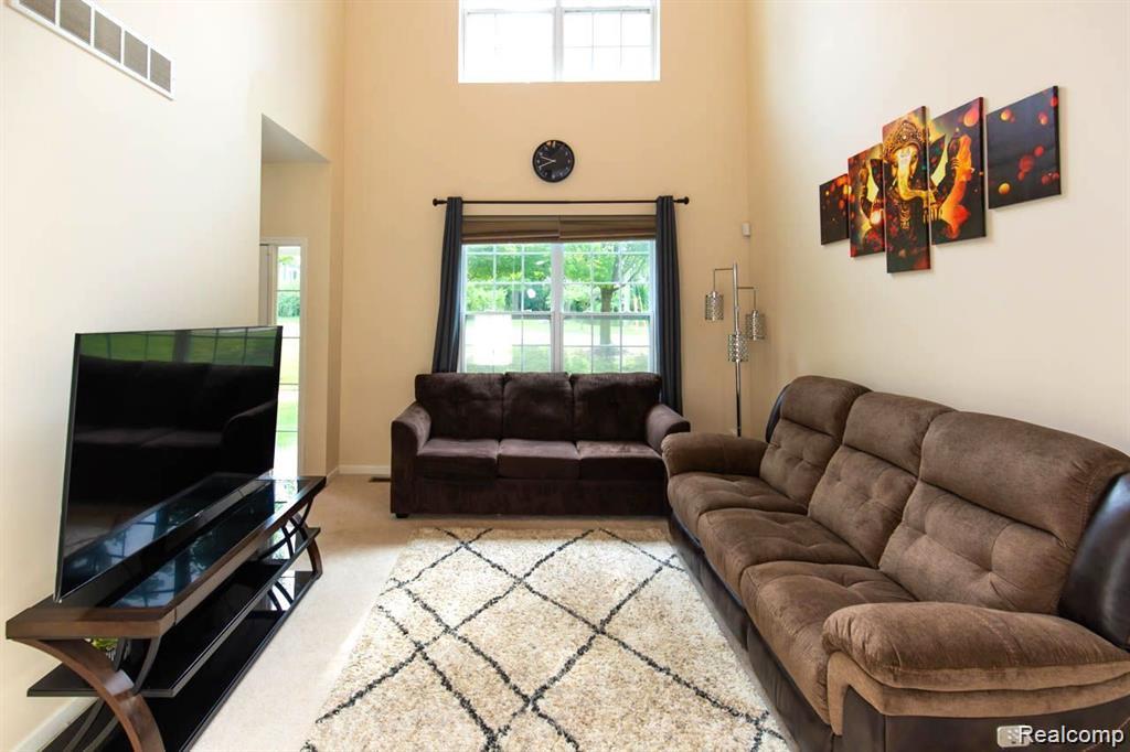 41578 Mitchell Road Novi, MI 48377 - Photo 11 of 46 11.jpg