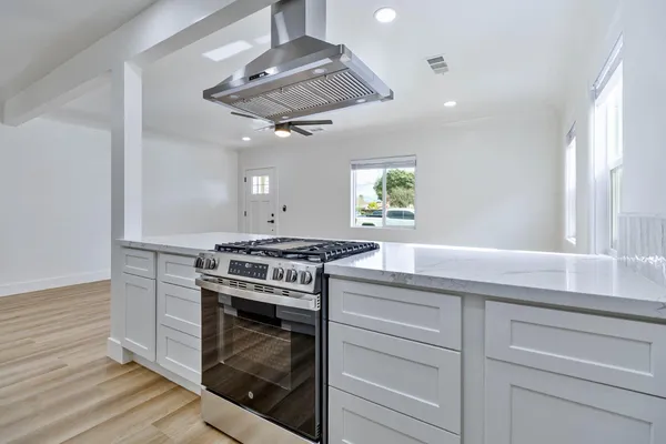 $314,900 | 257 North F Street, Tulare, CA 93274