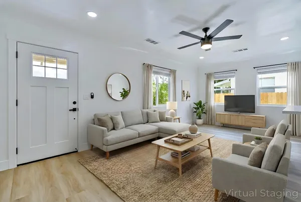 $314,900 | 257 North F Street, Tulare, CA 93274