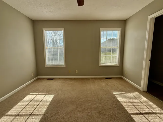 $1,475 | 221 Short Street, Clarksville, TN 37042