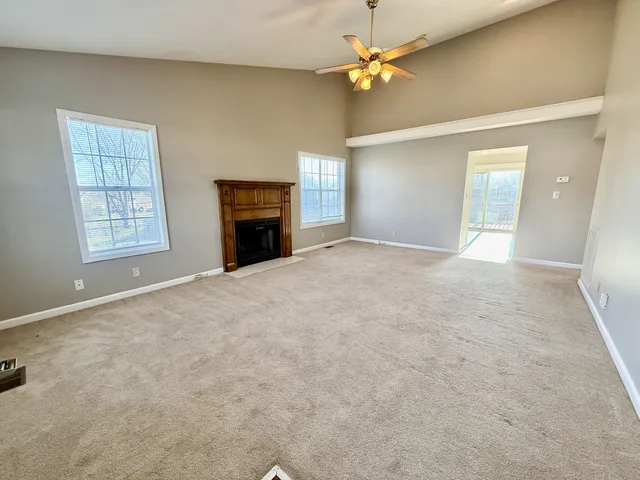 $1,475 | 221 Short Street, Clarksville, TN 37042