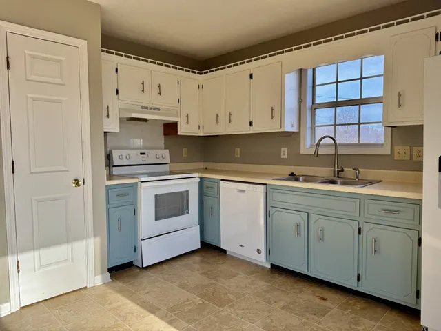 $1,475 | 221 Short Street, Clarksville, TN 37042