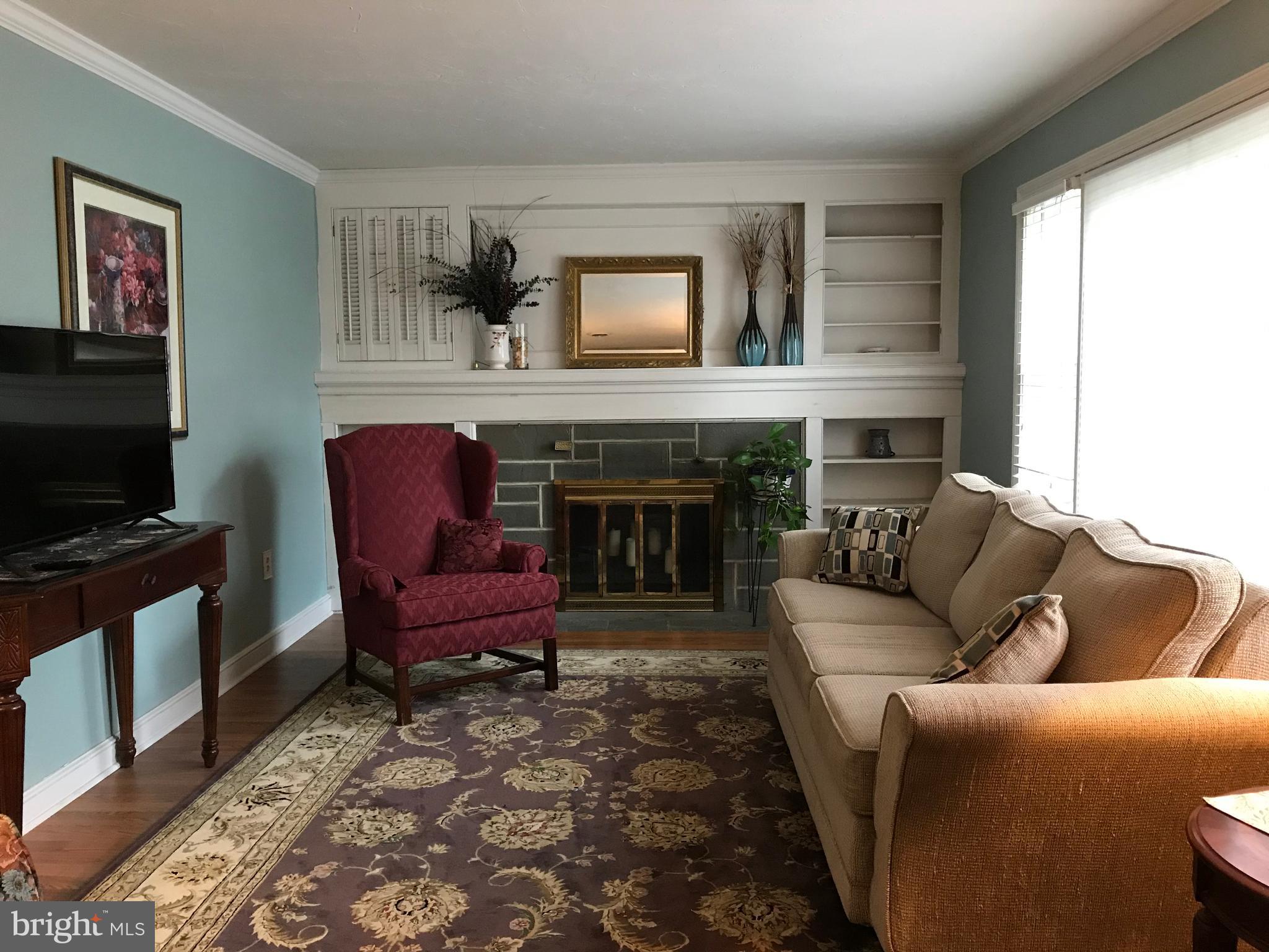 767 Grandview Road York, PA 17403 - Photo 2 of 21 Gallery Image 2
