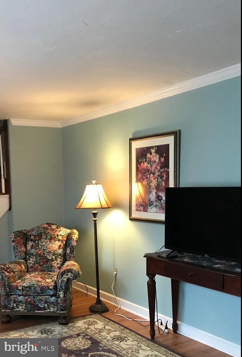 767 Grandview Road York, PA 17403 - Photo 3 of 21 Gallery Image 3