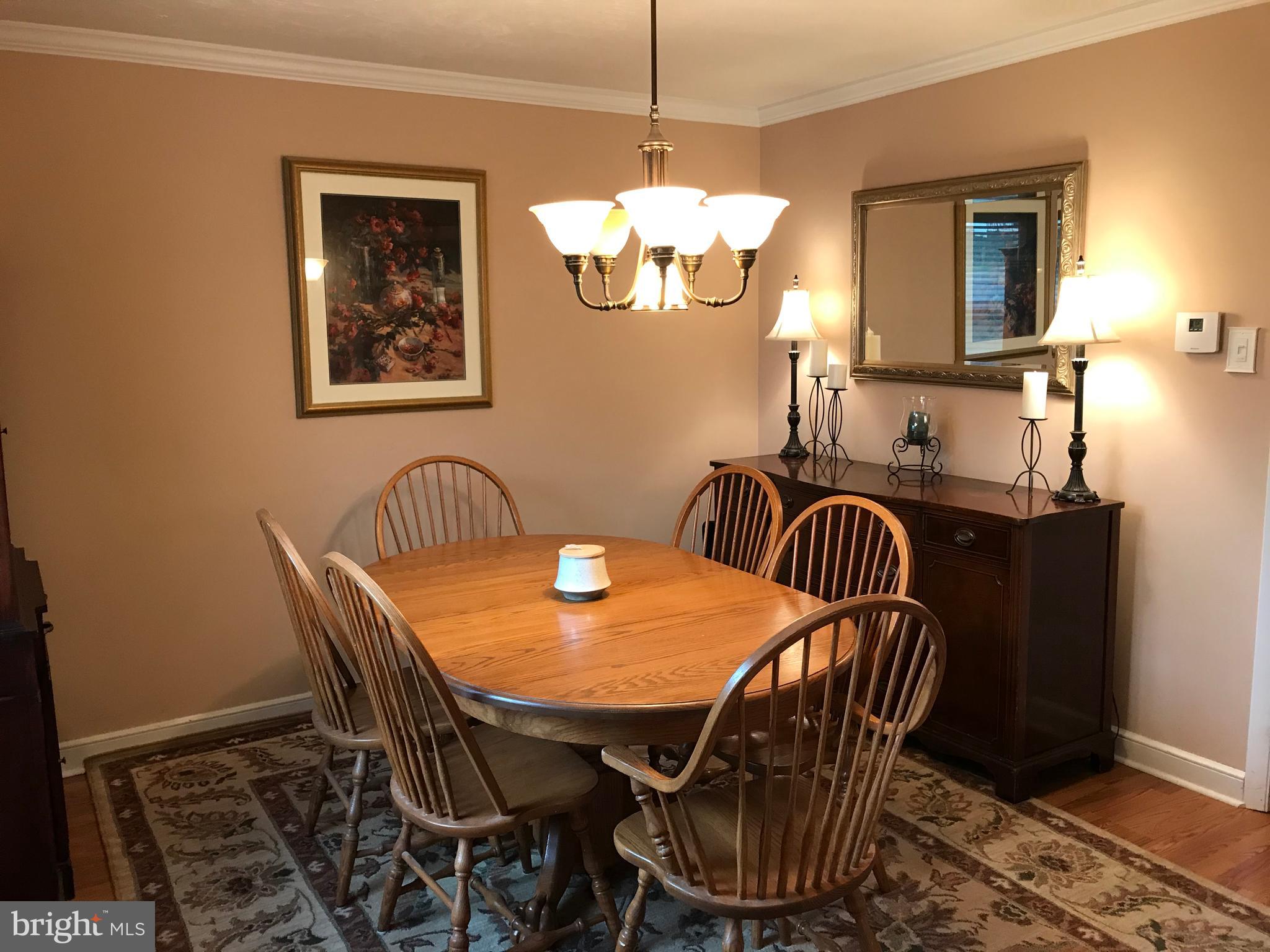 767 Grandview Road York, PA 17403 - Photo 4 of 21 Gallery Image 4