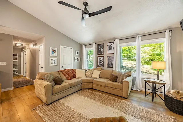 $374,000 | 20955 Ferngrove Court, Lawrenceburg, IN 47025