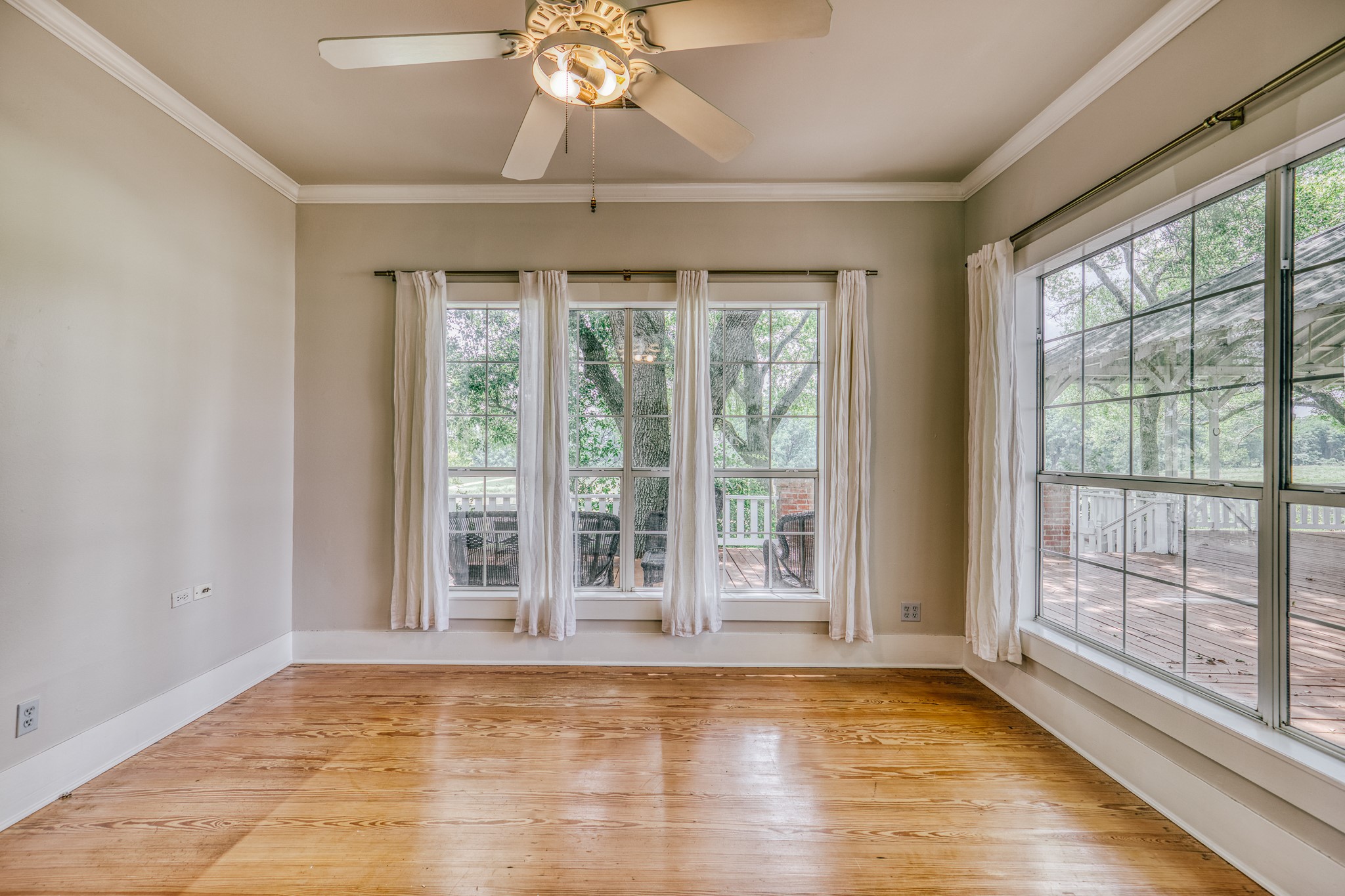 14808 Whitman Road Washington, TX 77880 - Photo 13 of 30