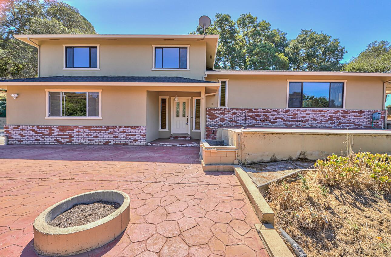 17846 Berta Canyon Road Salinas, CA 93907 - Photo 1 of 55 Gallery Image 1