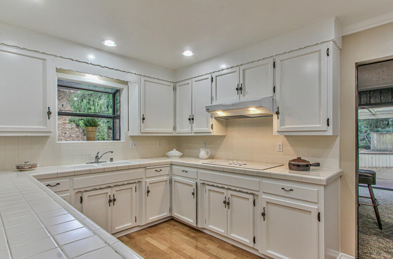 17846 Berta Canyon Road Salinas, CA 93907 - Photo 22 of 55 Gallery Image 22
