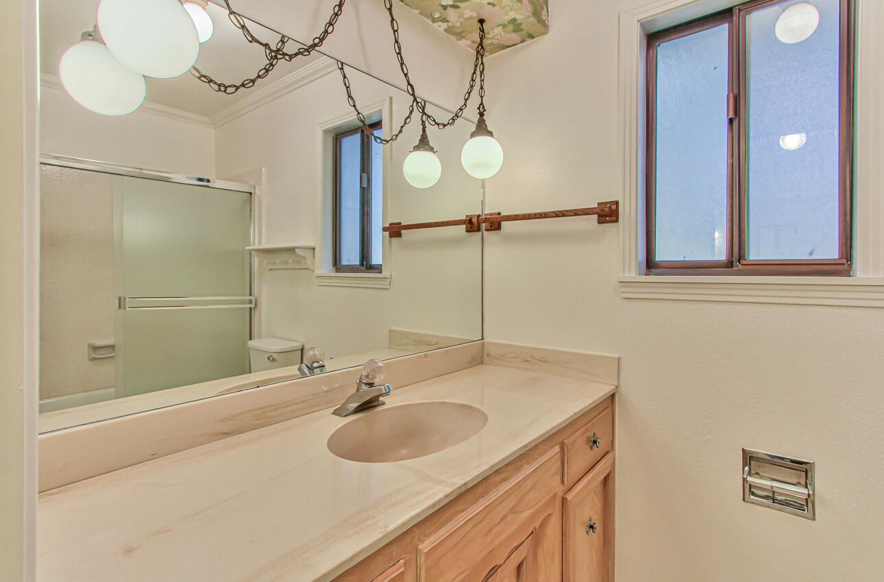 17846 Berta Canyon Road Salinas, CA 93907 - Photo 42 of 55 Gallery Image 42