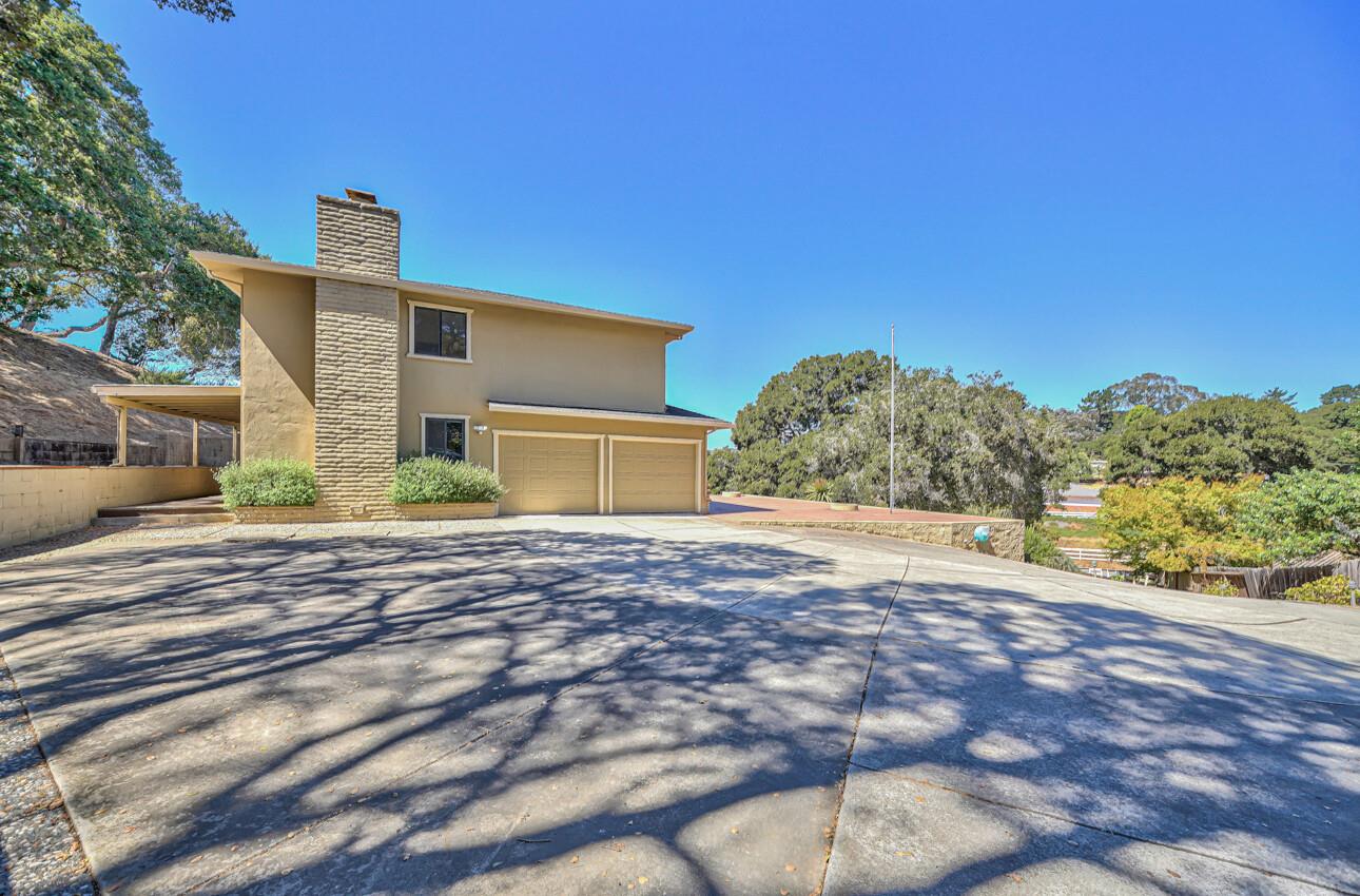 17846 Berta Canyon Road Salinas, CA 93907 - Photo 5 of 55 Gallery Image 5