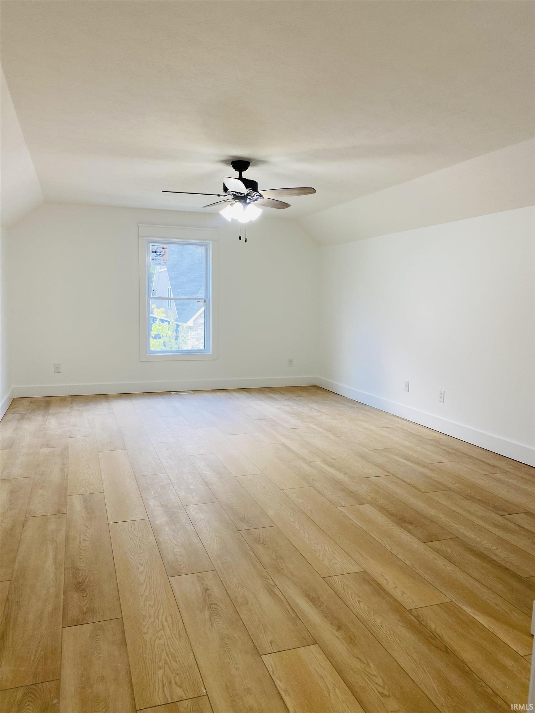 3924 Ashbrook Lane Bloomington, IN 47404 - Photo 12 of 19